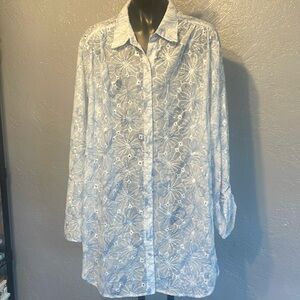 Arica cut out blouse extra large New